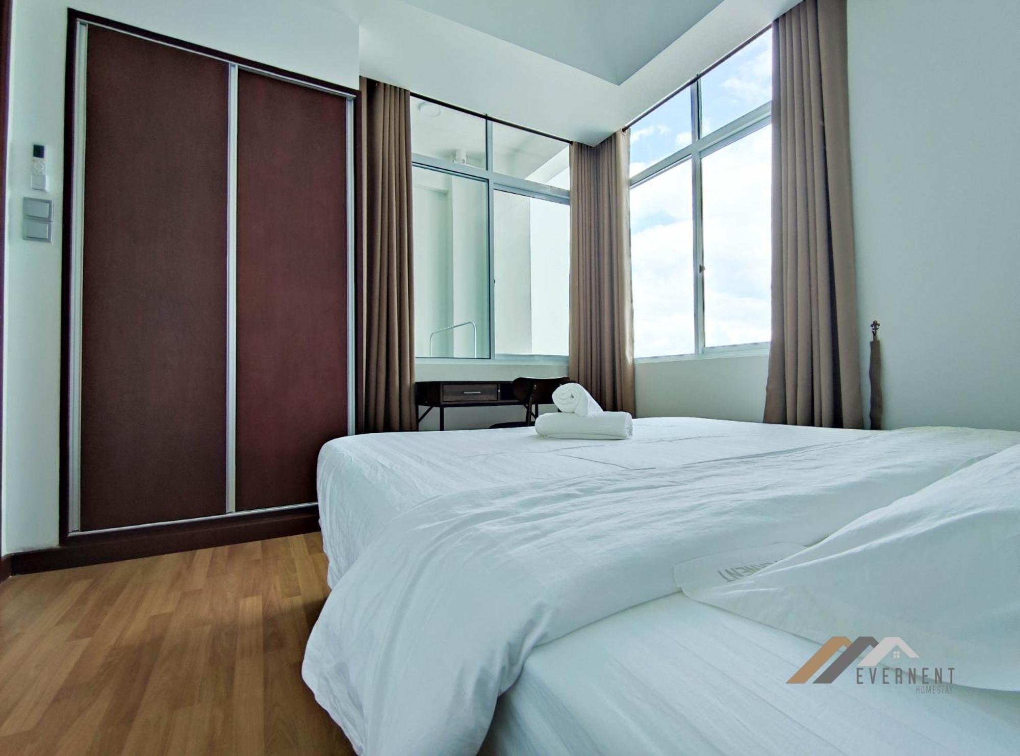 Bay Resort By Evernent Miri Buitenkant foto