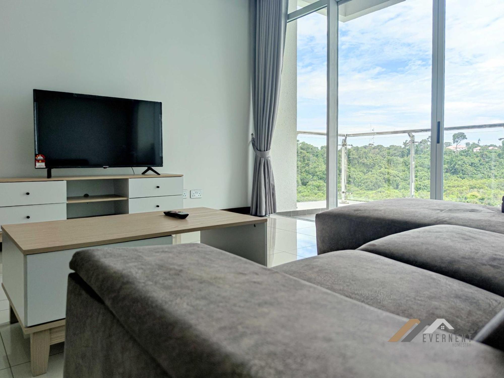 Bay Resort By Evernent Miri Buitenkant foto